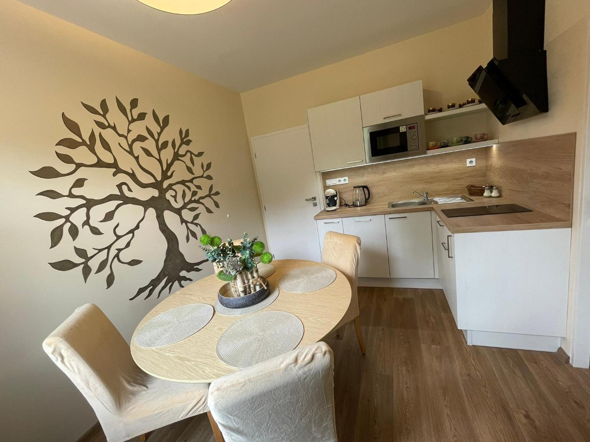 Apartmany Jasmin Ліберець Екстер'єр фото
