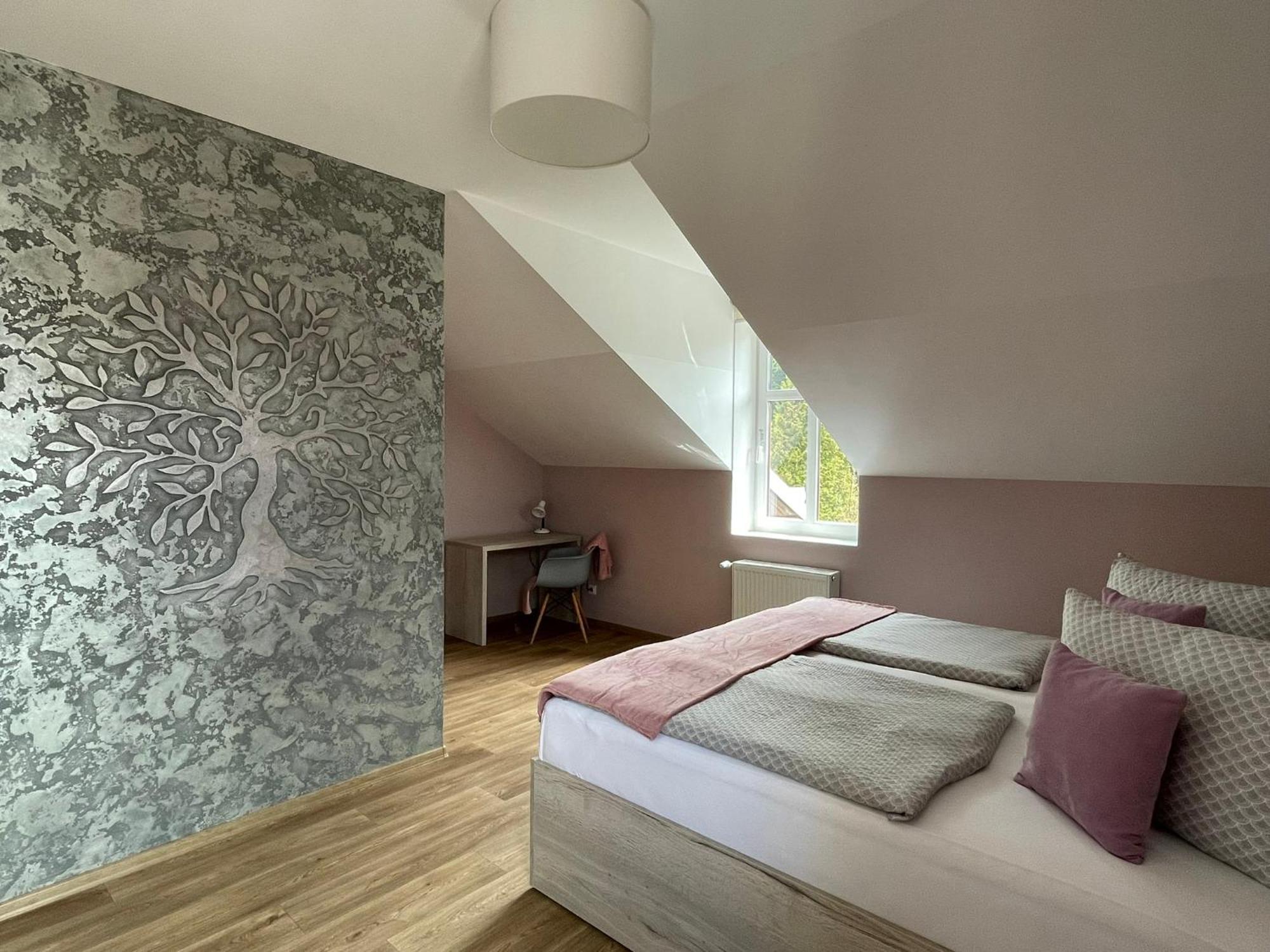 Apartmany Jasmin Ліберець Екстер'єр фото
