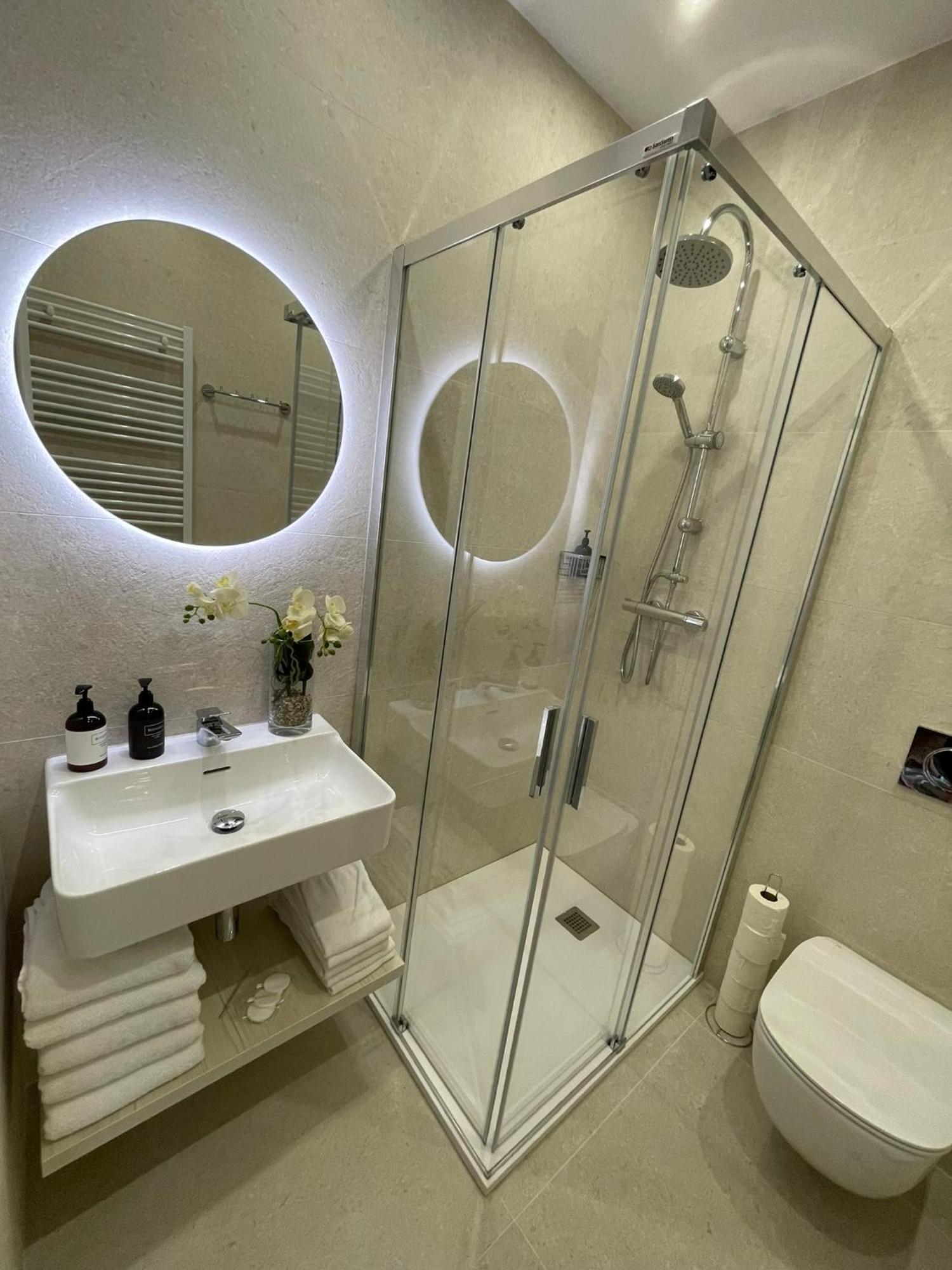 Apartmany Jasmin Ліберець Екстер'єр фото