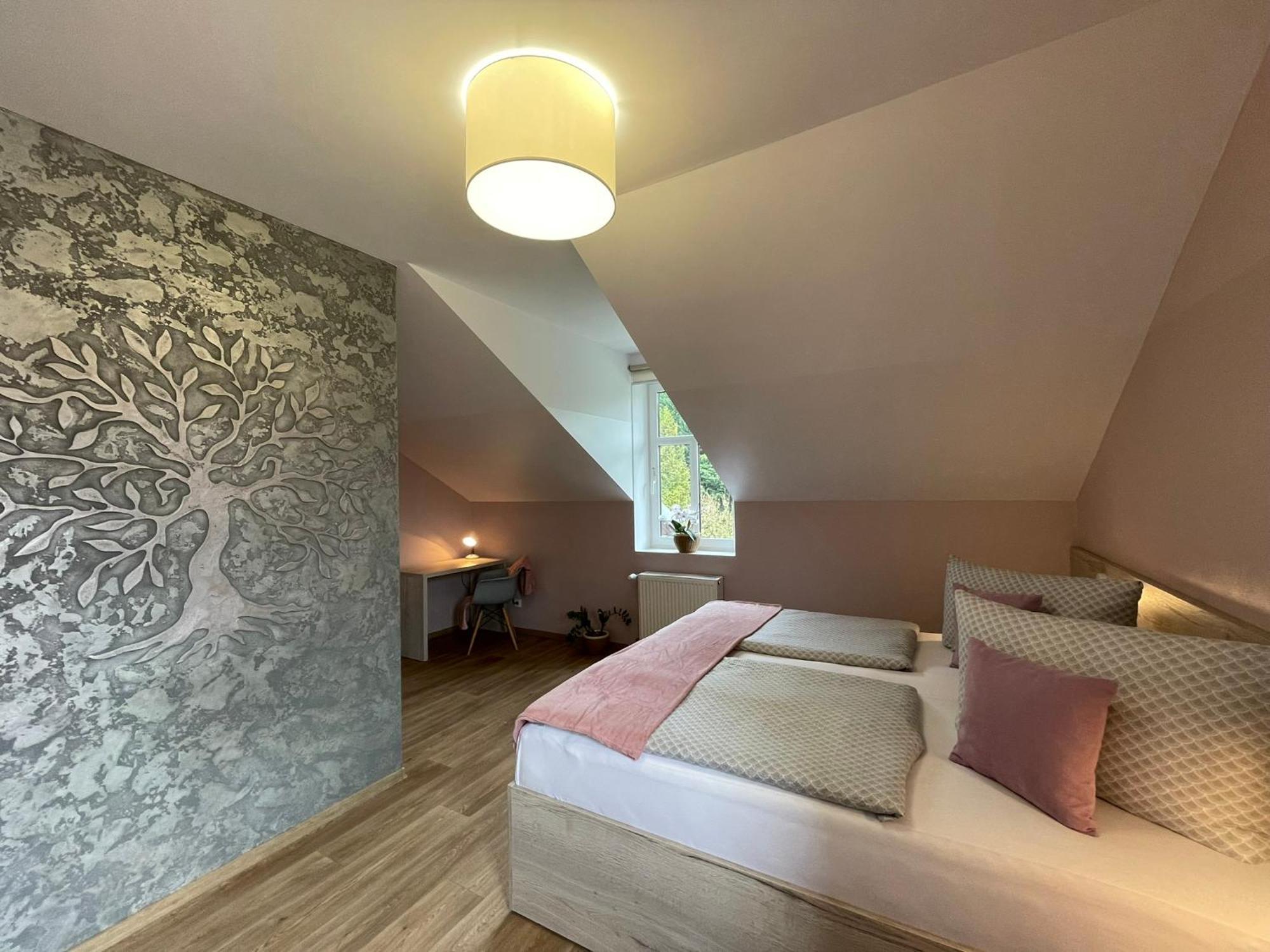 Apartmany Jasmin Ліберець Екстер'єр фото