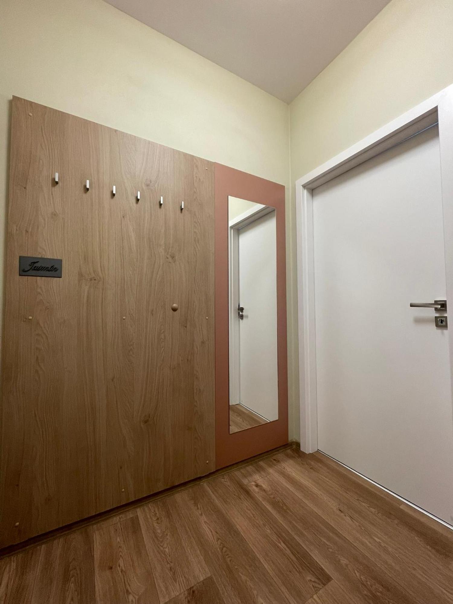 Apartmany Jasmin Ліберець Екстер'єр фото